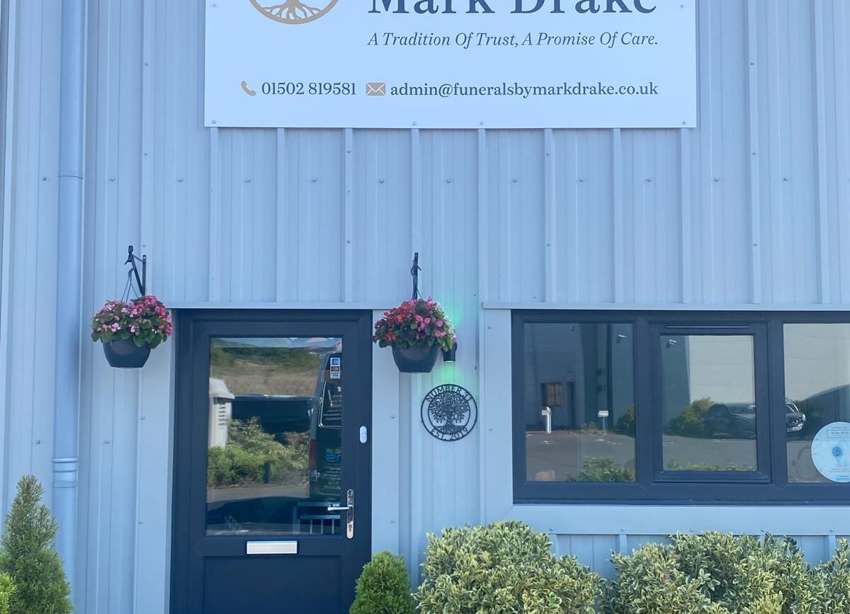 funeral-home-signs