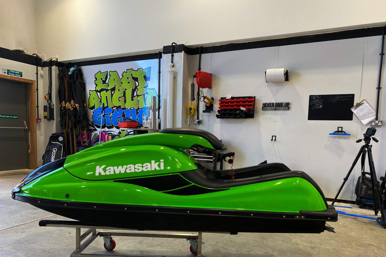 jet-ski-wrapping-graphics-near-me