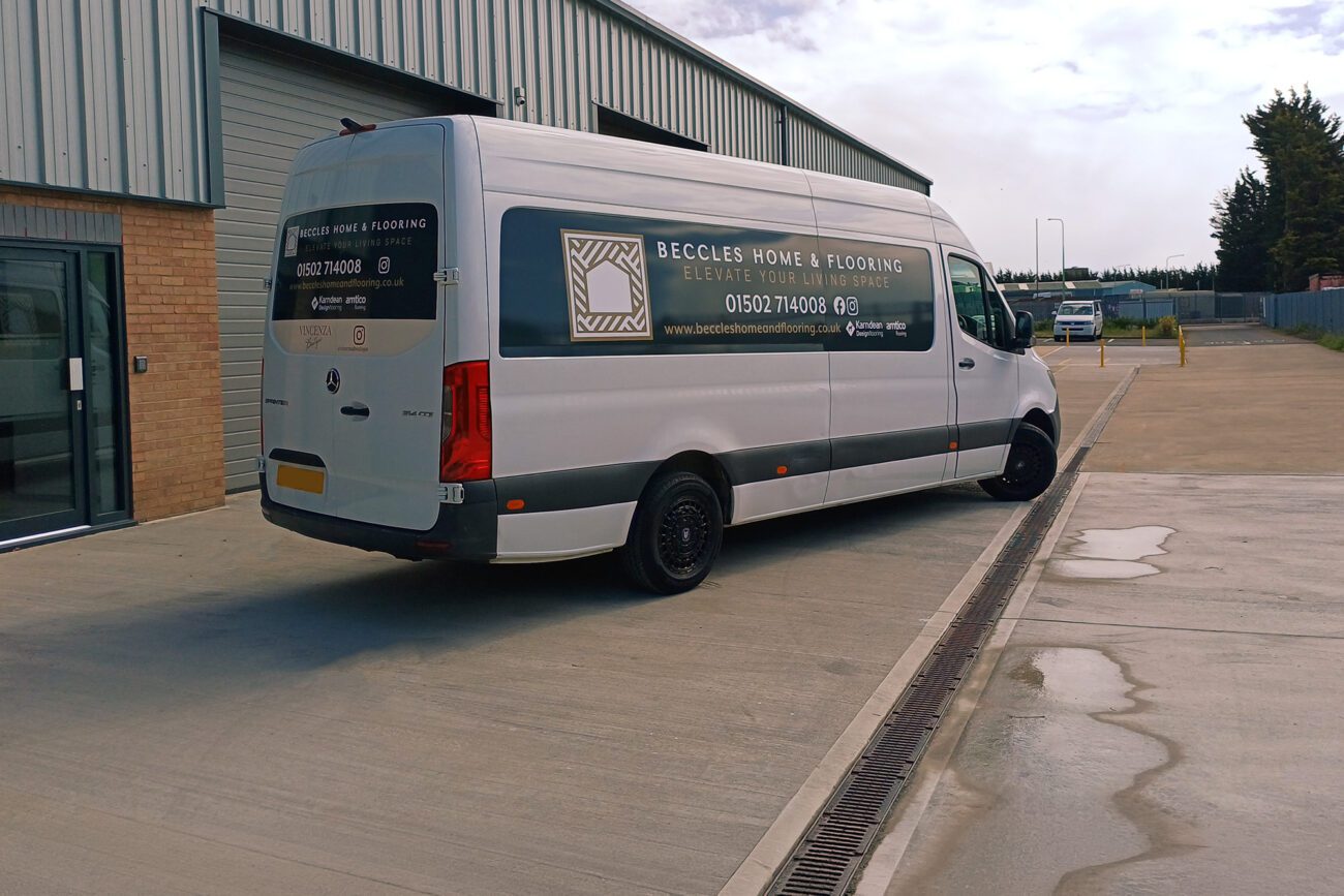 mercedes-sprinter-sign-writing-near-me