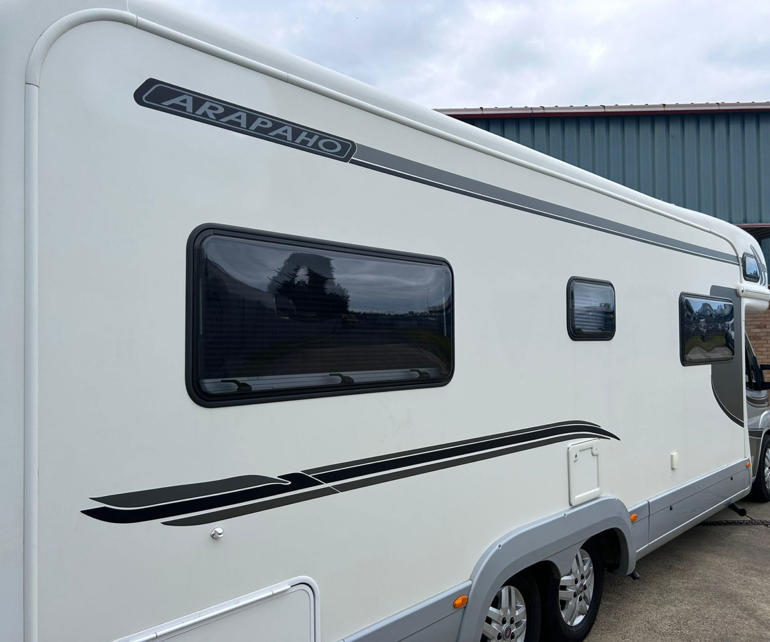 motorhome-printed-decals