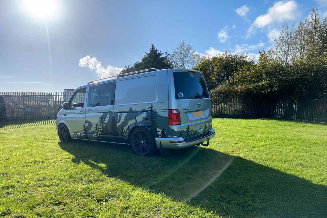 vw-transporter-mountain-graphics-near-me