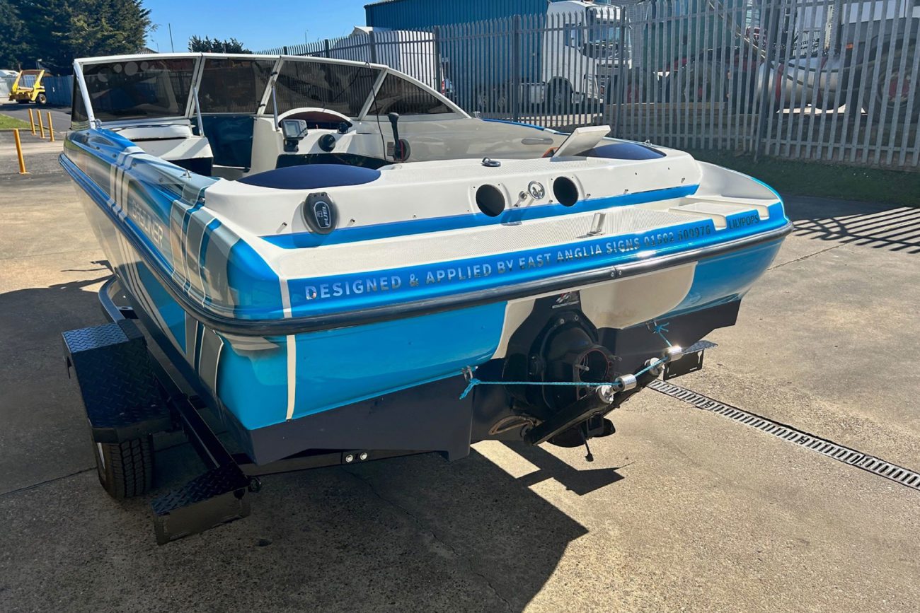 speed-boat-wrapping-suffolk