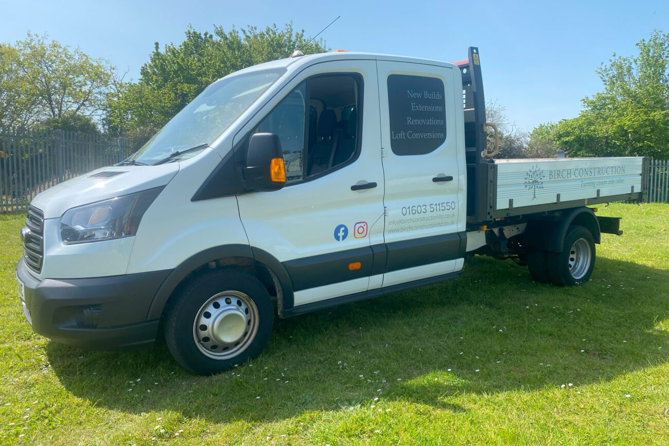 transit-flatbed-sign-writing-near-me